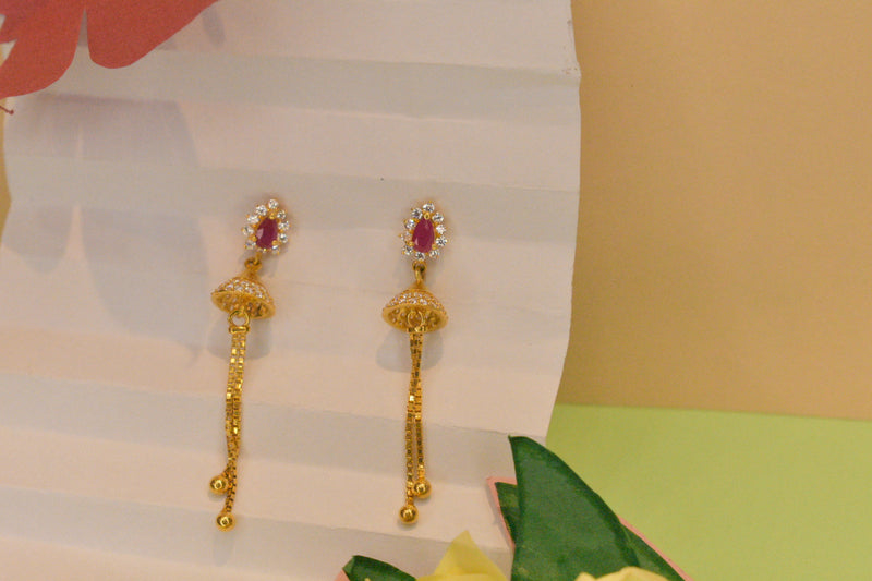 Eria 22k Yellow Gold earrings - T148