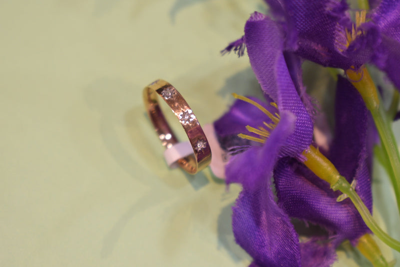 Eria 18K Gold Ring - R23