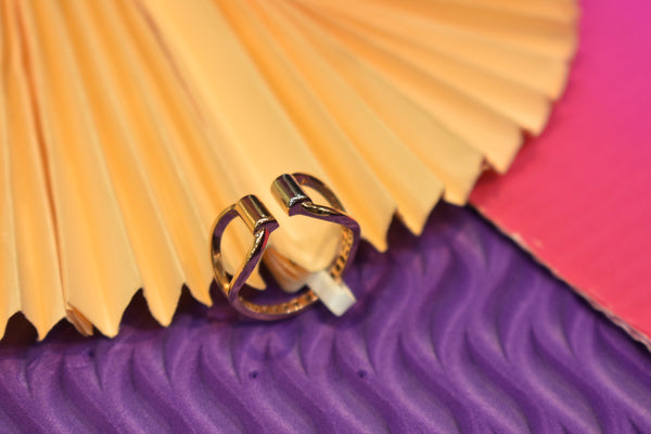 Eria 18K Gold Ring - R220