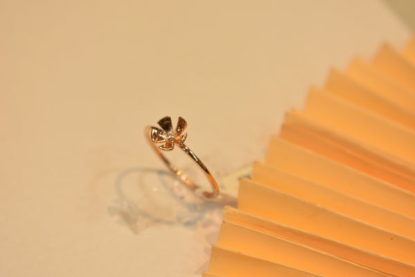 Eria 18K Gold Ring - R163