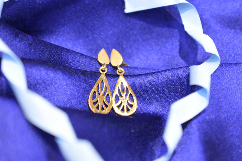 Eria 22k Yellow Gold Earrings- T217