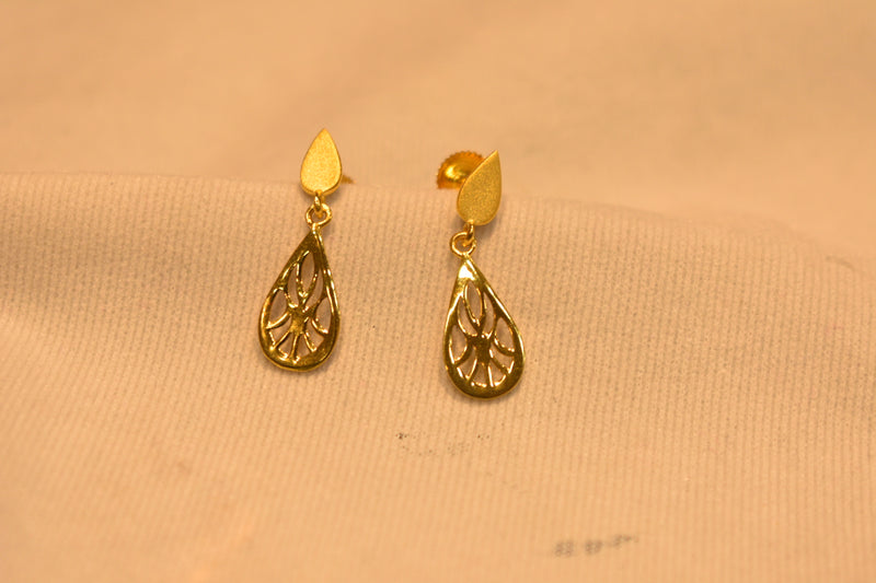 Eria 22k Yellow Gold Earrings- T217