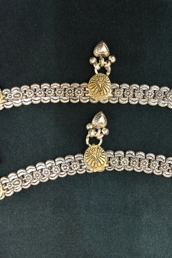 Minimalist silver oxidised gold palaish  anklets -SG15