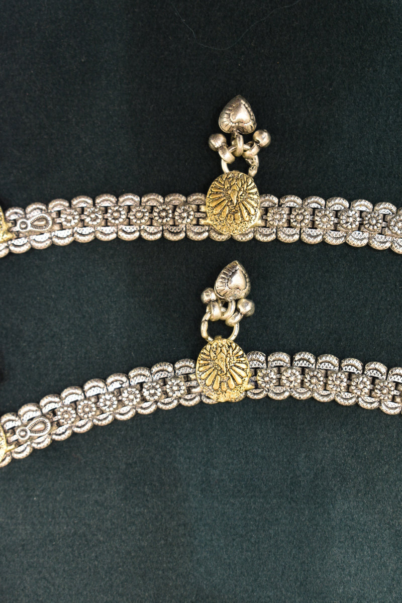 Minimalist silver oxidised gold palaish  anklets -SG15