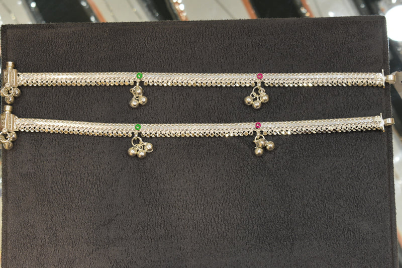 Minimalist silver plain anklets - SG171