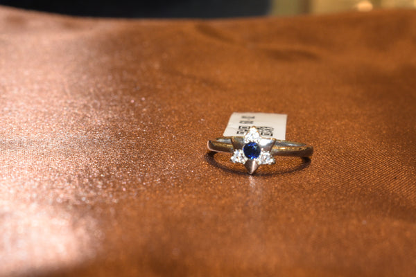 silver  fancy ladies ring-68-82