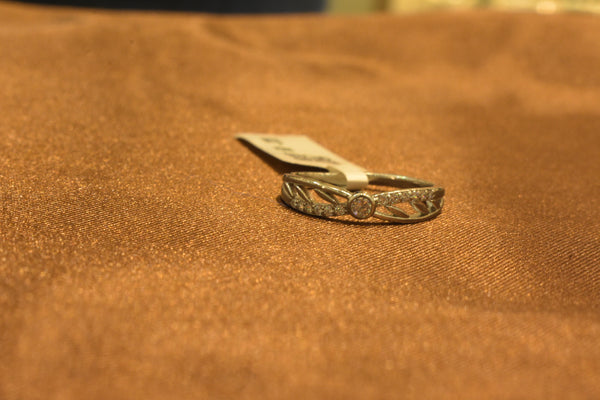 silver  fancy ladies ring-68-228