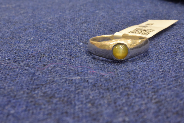 silver fancy cat eyes  common  ring.68-20