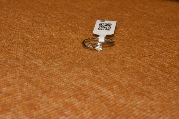 silver fancy stone ladeis ring.68-83