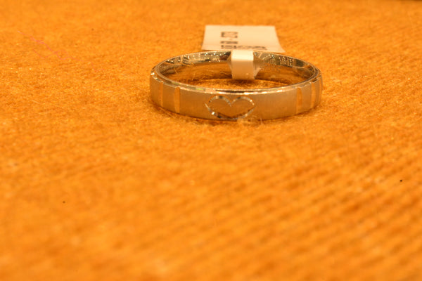 silver fancy stone men`s ring.68-273
