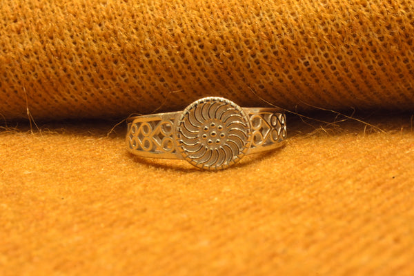 silver fancy  plain men`s ring.68-106
