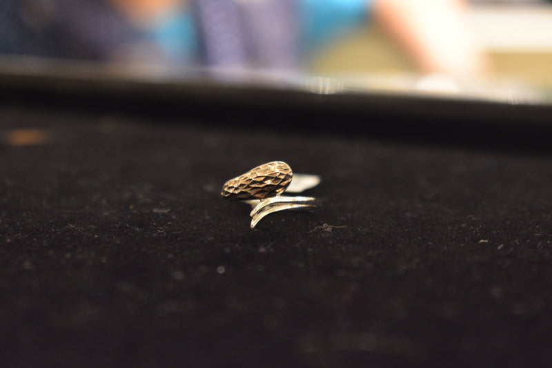 silver  fancy cocktail  ladie's ring-68-237