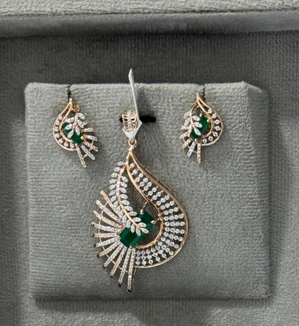 Eria Customised pendant sets
