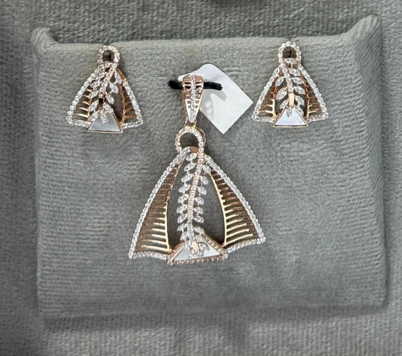 Eria Customised pendant sets