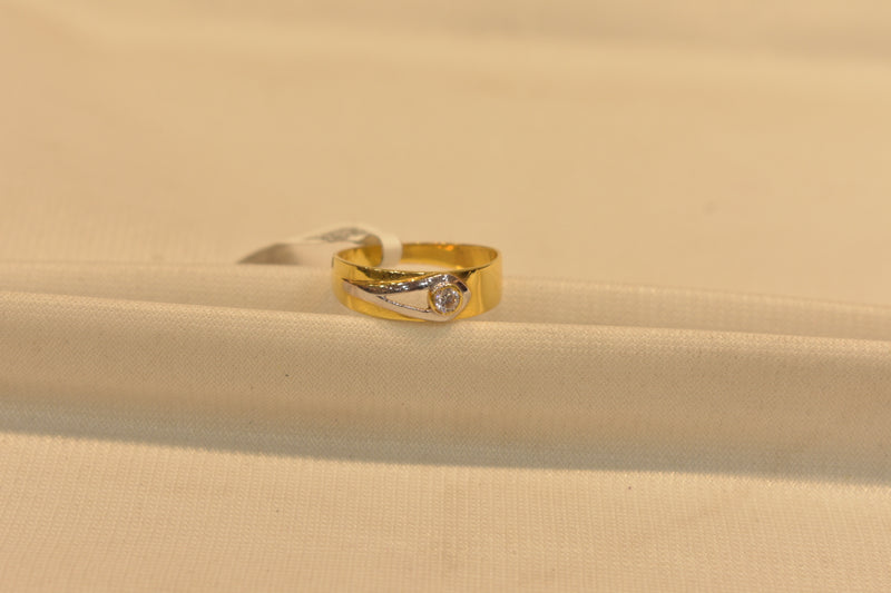 Eria 22kt Gold Swarovski Ring - R36