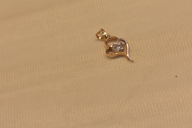 ERIA 18kt Rose Gold Pendant D12