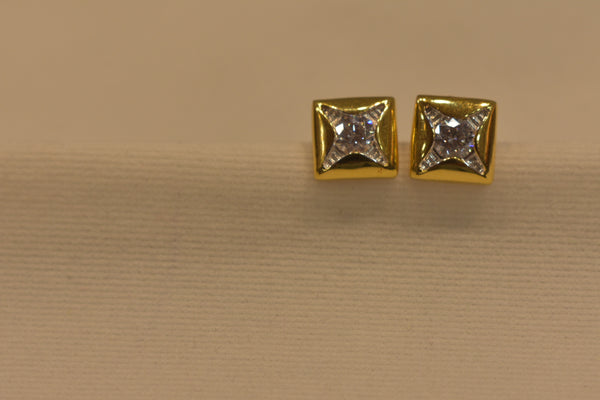 Eria 22k Yellow Gold - T96