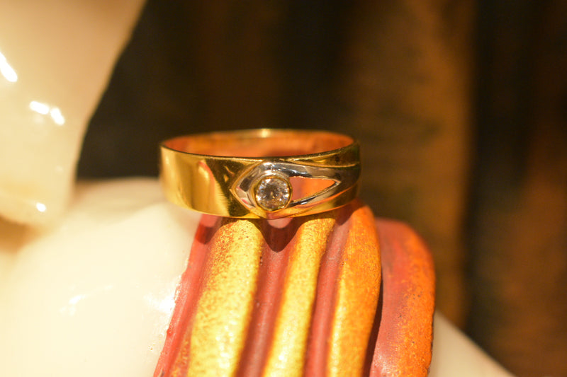 Eria 22kt Gold Swarovski Ring - R36