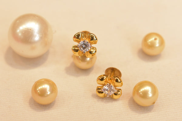 Eria 22K Swarovski (White stone), Yellow Gold- T32