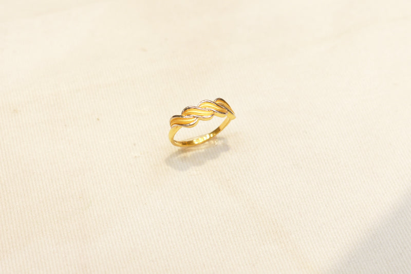 Eria 22kt Gold Swarovski Ring - R231