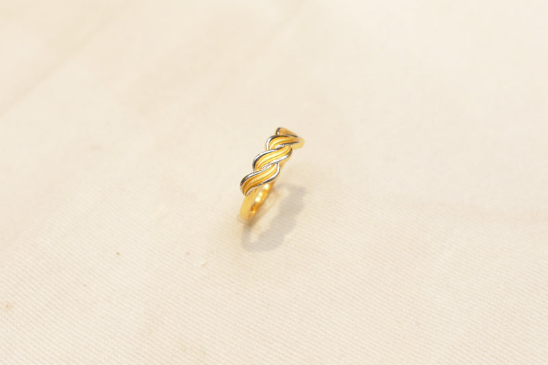 Eria 22kt Gold Swarovski Ring - R231