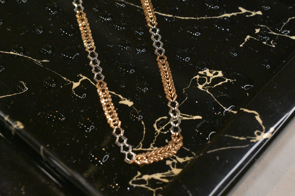 Eria 18K Rose gold With Rhodium Chain - C16